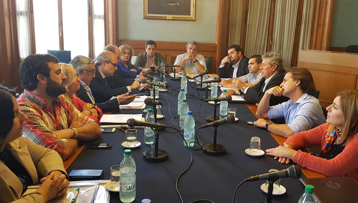 El Directorio y los presidenciables blancos analizaron las propuestas legislativas sobre descentralización