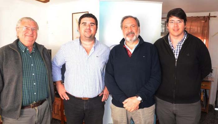 Se selló el acuerdo entre lista 250 y la 51 apoyando a Nicolás Olivera a la diputación