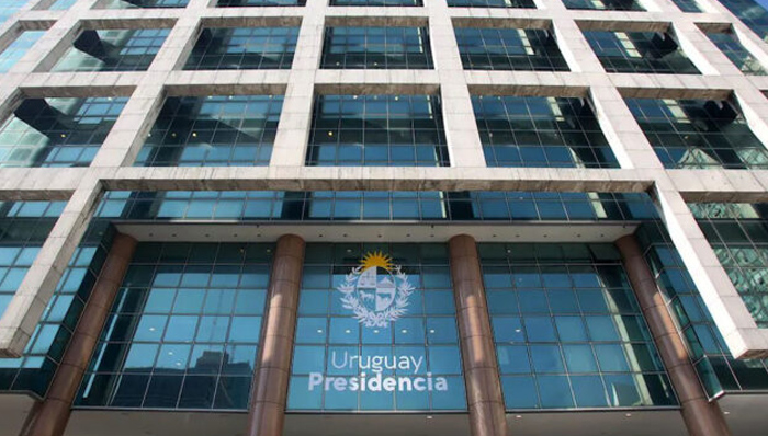 Lacalle Pou anunció a Nicolás Olivera medidas para compensar diferencia cambiaria